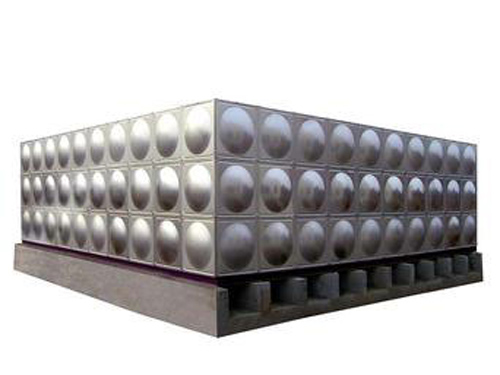 不锈钢保温水箱管道上的四种连接方法