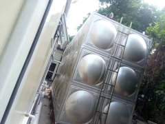 四川不锈钢保温水箱泵一体式不锈钢水箱的厚度